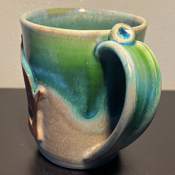 Handcrafted Wisconsin Pottery Mug  w/ Embossed State Map  by BEEB'S CREATIVE - Picture 2 of 12